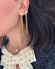 Load image into Gallery viewer, Shooting Star Duster Earring
